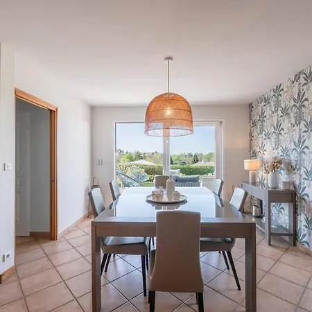 Villa Alpéa Avec Piscine Chauffée - - Prpche D'annecy